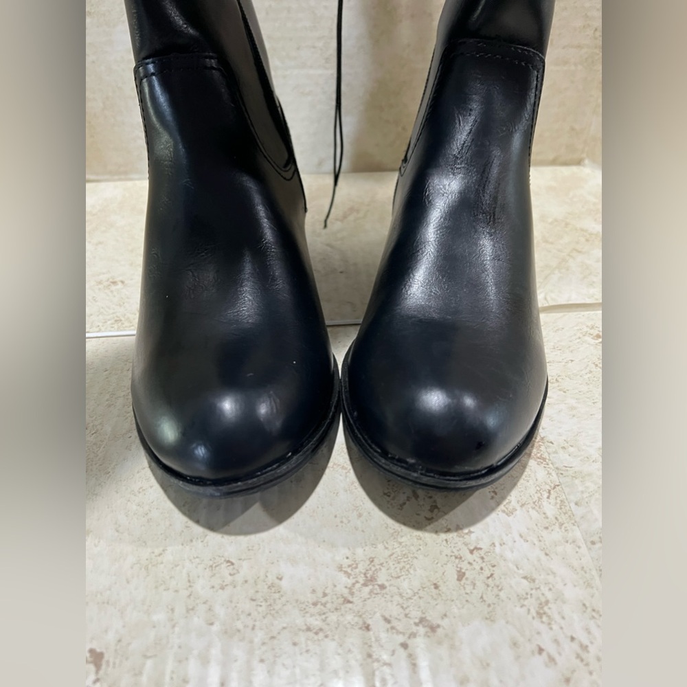 St johns bay Delwood women black boots size 8. NWOT - Picture 4 of 13